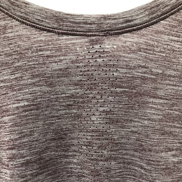Lululemon Base Layer Long Sleeve Shirt in Heather Purple - Picture 6 of 13